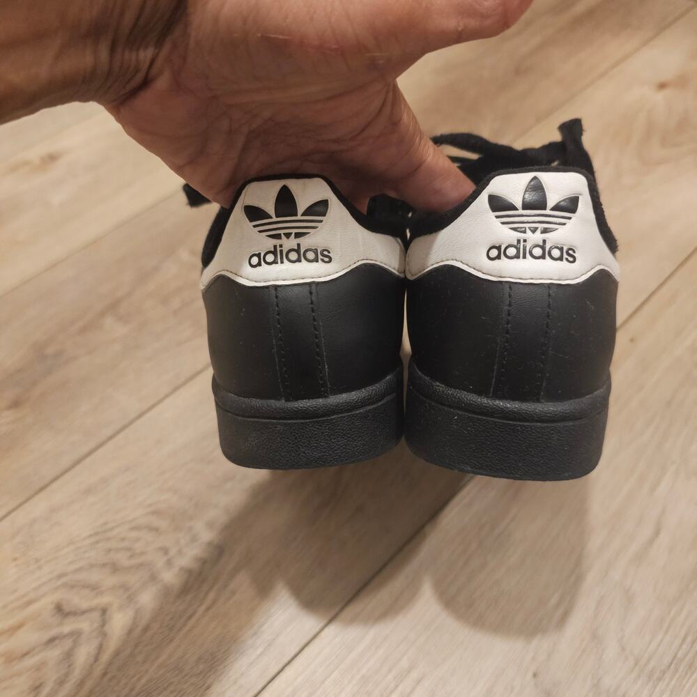 Adidas Superstar II Black Sneakers White Stripes and Classic Shell Toe Size 7 - Picture 3 of 6